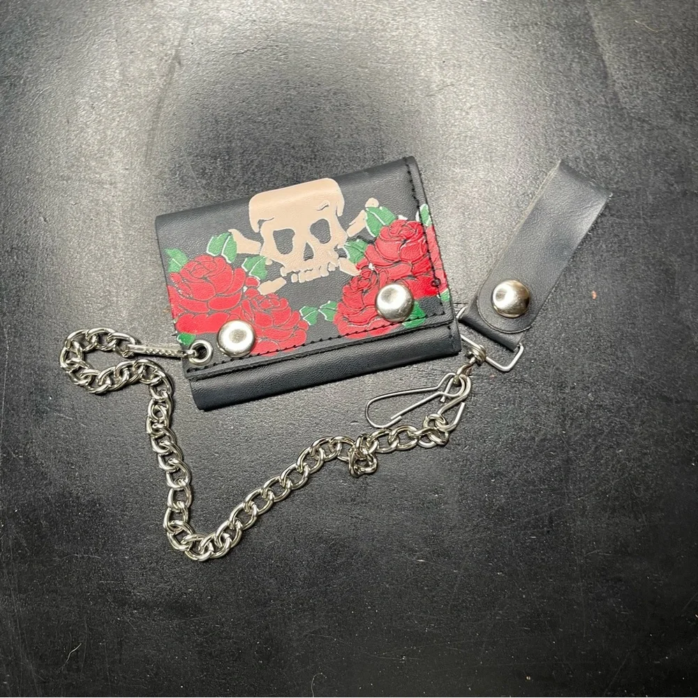 Mens Biker Leather Chain Wallet Tri-Fold - Motorcycle - Roses & Skull
